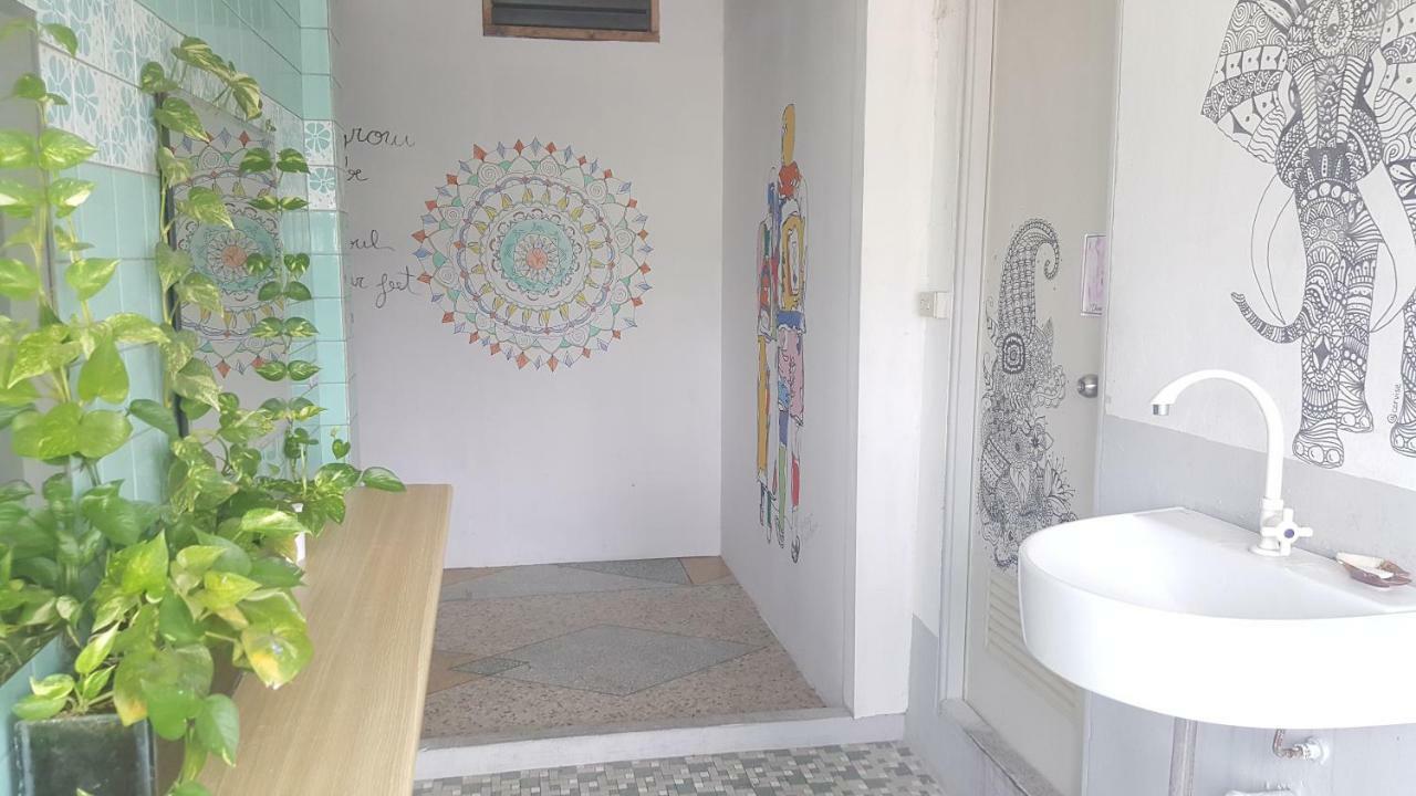 Beautiful Souls Hostel Bangkok Ngoại thất bức ảnh